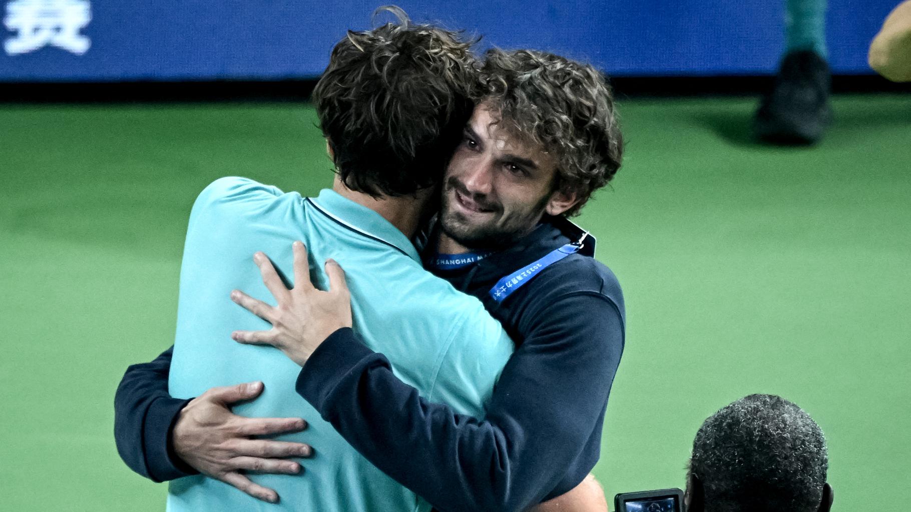 Valentin Vacherot bat son cousin français Arthur Rinderknech et s’offre un improbable titre à Shanghai