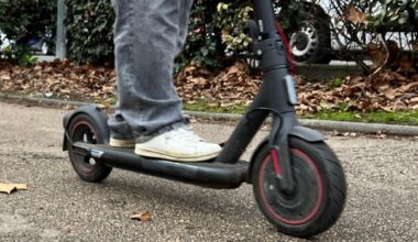 l'histoire finit mal pour les voleurs à trottinette