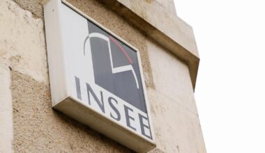 Six millions d'étrangers vivent en France, selon un nouveau décompte de l'Insee