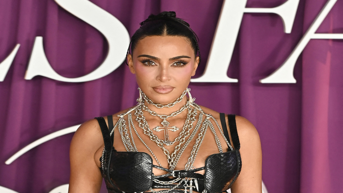 Kim Kardashian bientôt avocate : la star donne des précisions sur sa nouvelle carrière professionnelle