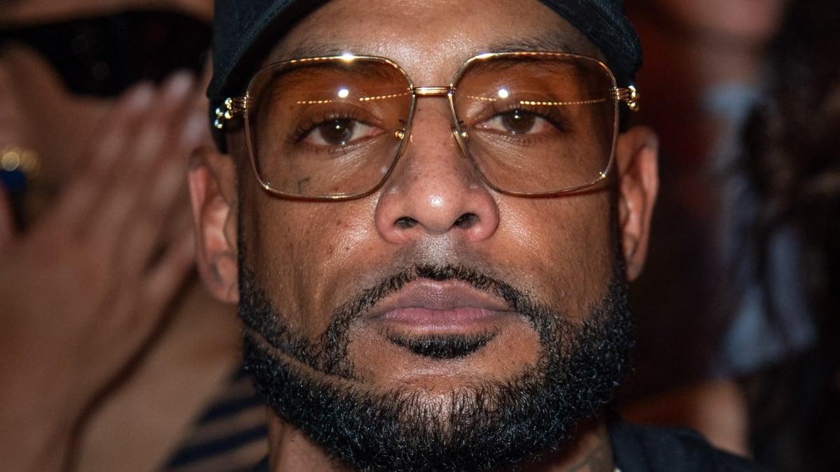 Booba ouvre les portes de sa villa en travaux, un palace à plusieurs millions de dollars