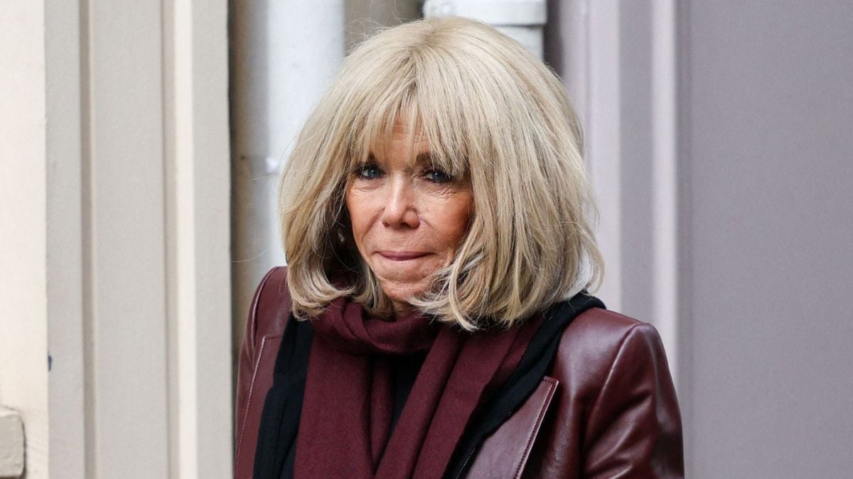 Brigitte Macron hallucine en découvrant “Jean-Michel” sur sa déclaration d’impôts : “C’est impossible à modifier”
