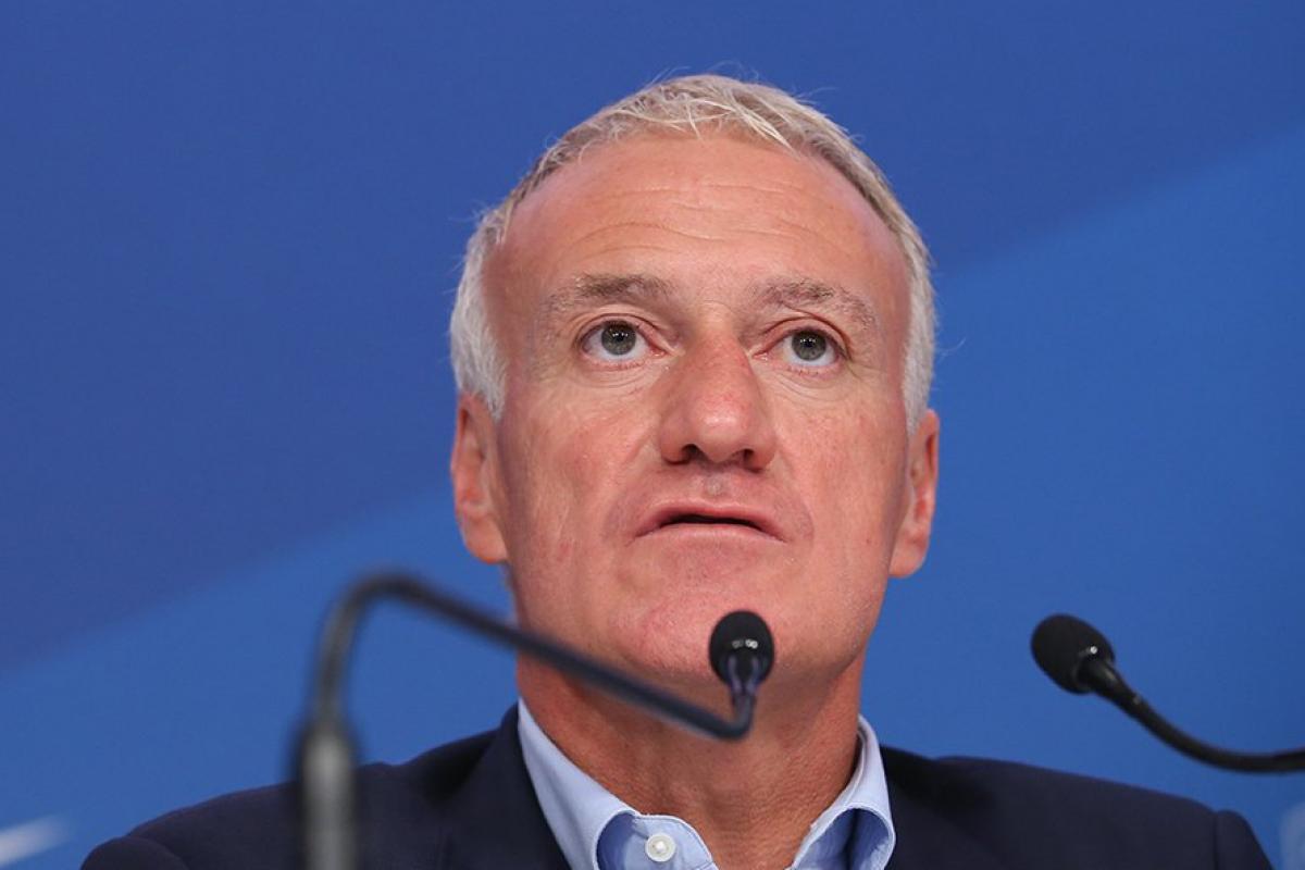 Équipe de France : la conférence de presse de Didier Deschamps en direct vidéo - L'Équipe