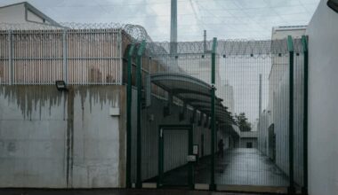 des agents pénitentiaires agressés par un mineur à la prison de Gradignan