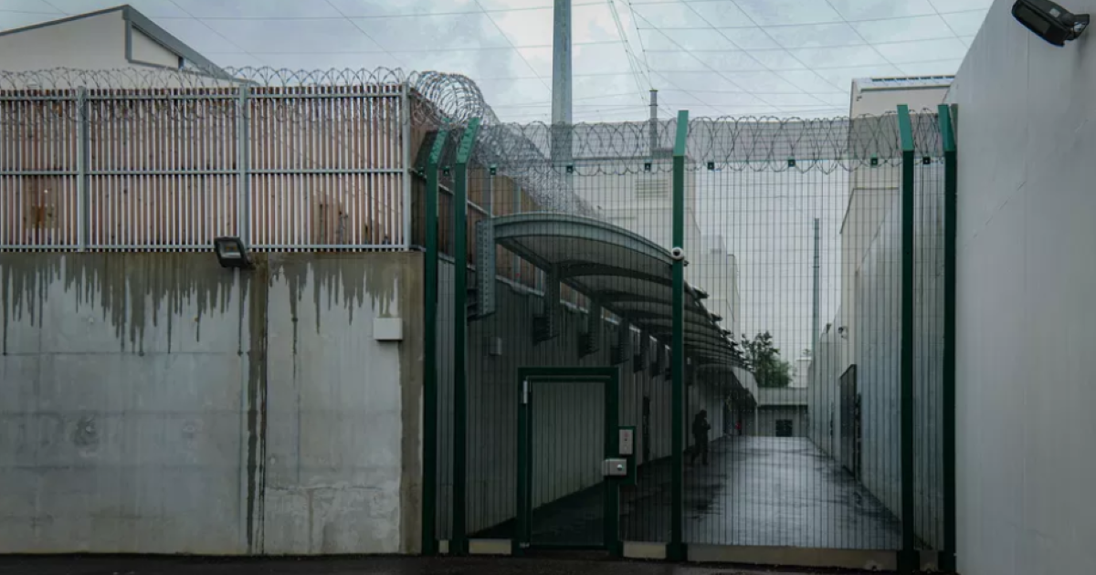 des agents pénitentiaires agressés par un mineur à la prison de Gradignan