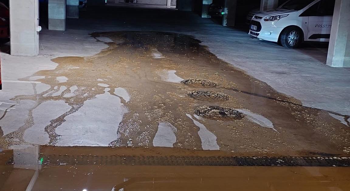 près de Bordeaux, ces résidents voient les eaux usées inonder leur appartement