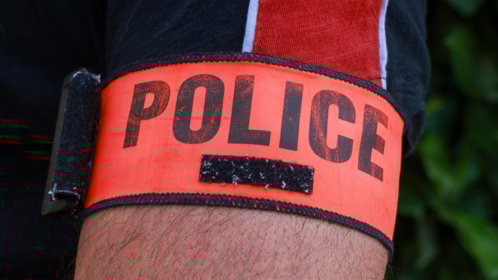 Tentative d'extorsion dans un bar à Marseille sur fond de papier essuie-tout et de masques chirurgicaux
