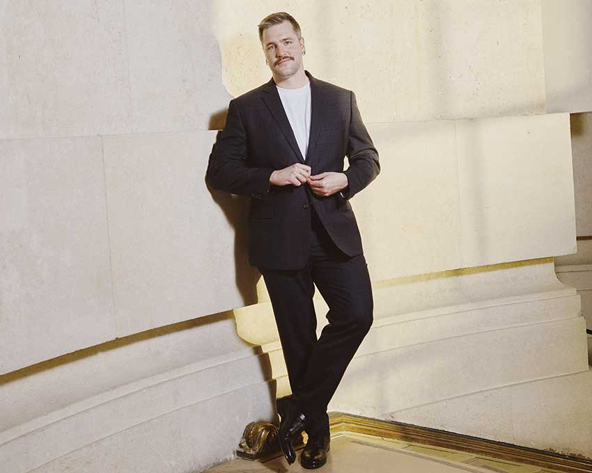 Karim Crippa succède à Clément Delépine à la tête de la foire Art Basel Paris. Photo : © Matthieu Croizier