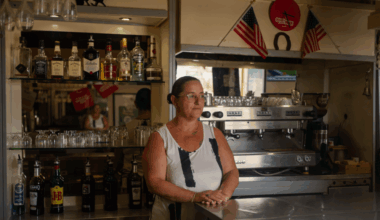 Le Maeva, l'irréductible bar de quartier qui résiste encore et toujours à l'aménageur