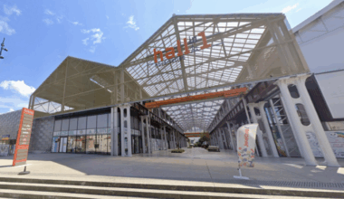 un restaurant et une boulangerie ouvrent dans cette halle