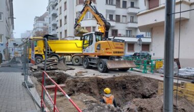des parents inquiets par des travaux à rallonge devant une école à Strasbourg