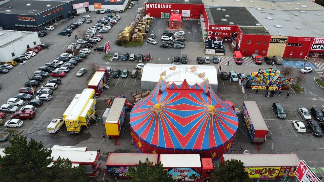 Saint-Étienne. Ce cirque installé illégalement provoque une colère noire : "Il faut en finir"