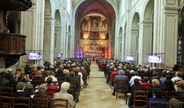 Concert des Chanteurs de la Paix.
