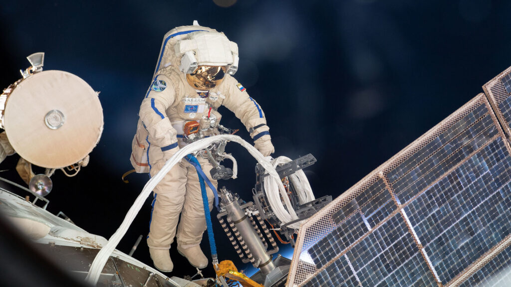 cosmonaute roscosmos