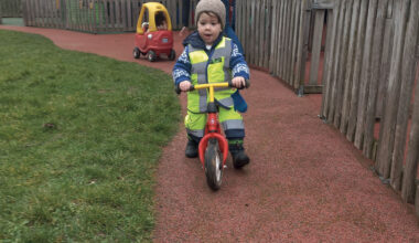 dans le jardin de la crèche Colette, Rennes