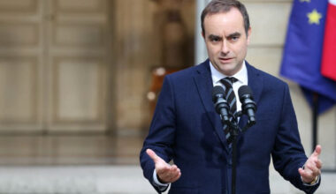 France: Lecornu annonce renoncer au 49.3, poursuit ses consultations - 03/10/2025 à 12:53