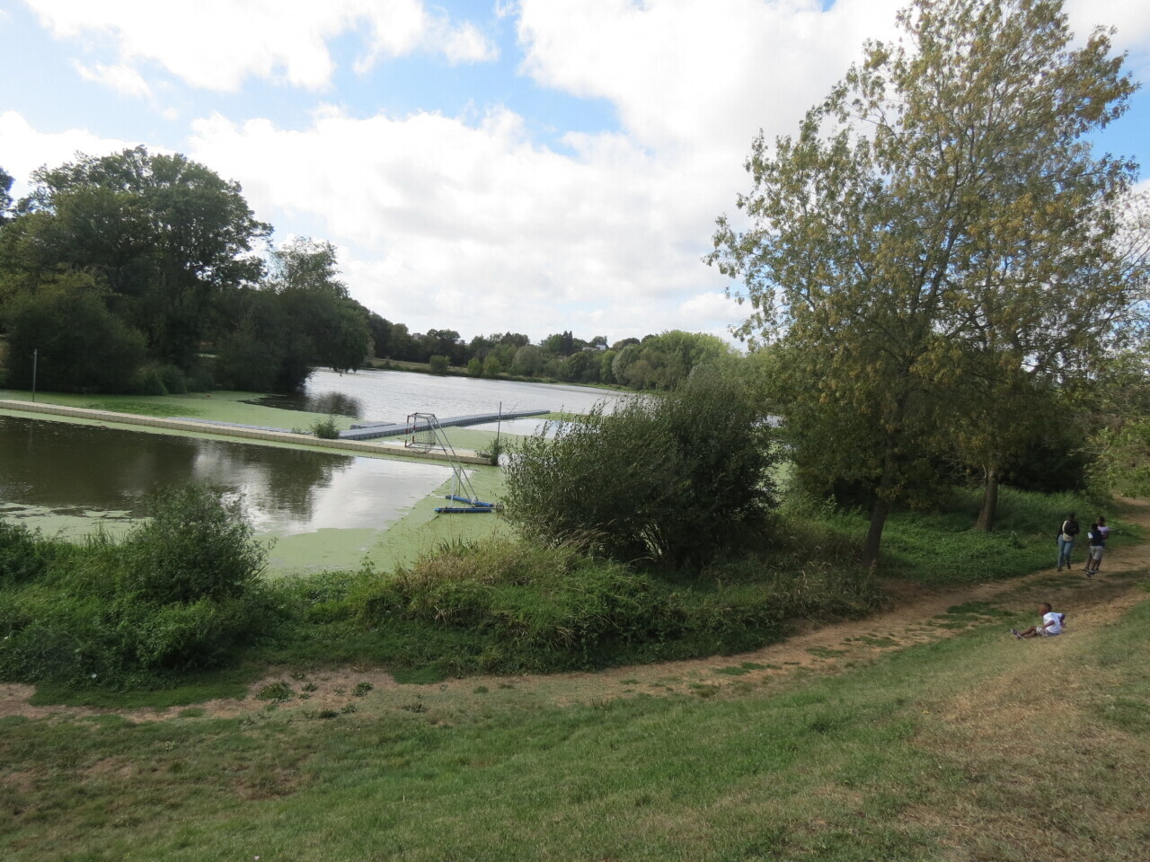 Avant la construction de ce lycée public près de Nantes, une série d’aménagements en vue