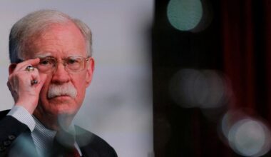 Inculpation de John Bolton, ex-conseiller à la sécurité nationale de Trump devenu un de ses détracteurs