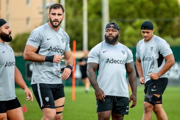Charles Ollivon (à g.) retrouve la compétition après neuf mois d’absence. Photo Valérie Le Parc