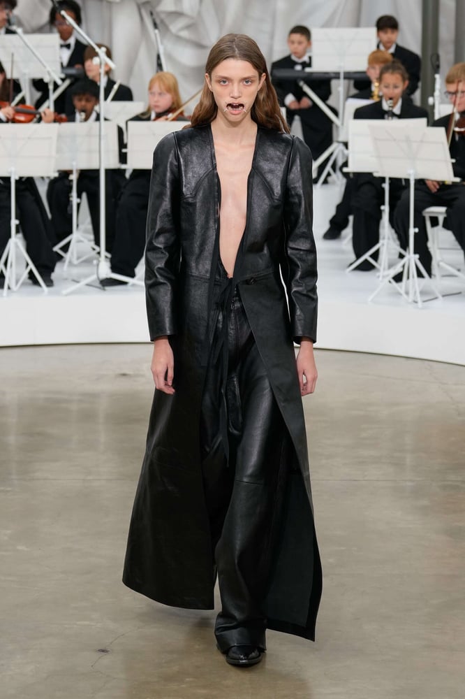 Maison Margiela - Printemps-Été 2026 - Femme - France - Paris