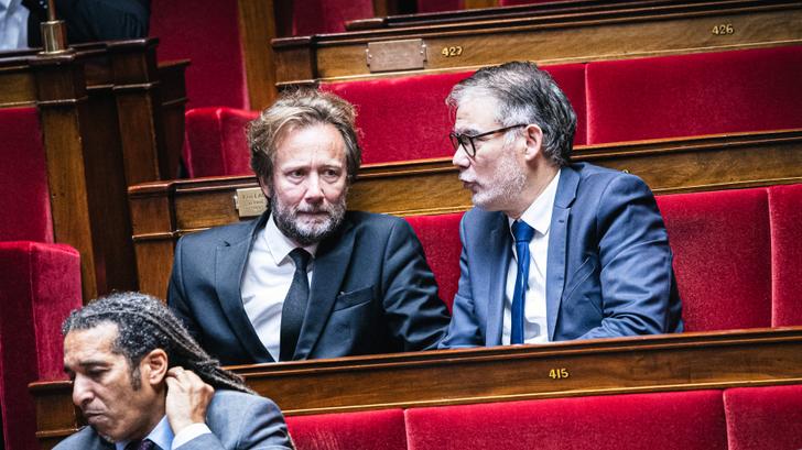 Budget : le PS menace Lecornu, et pas sur la réforme des retraites : « les macronistes ont 48 heures ». (illustration du patron des socialistes Olivier Faure et du chef des députés PS Boris Vallaud le 16 octobre dernier)