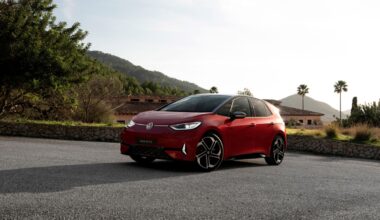 L'Allemagne offre 3 milliards d'aide à l'achat de voitures électriques, la France à la traîne...