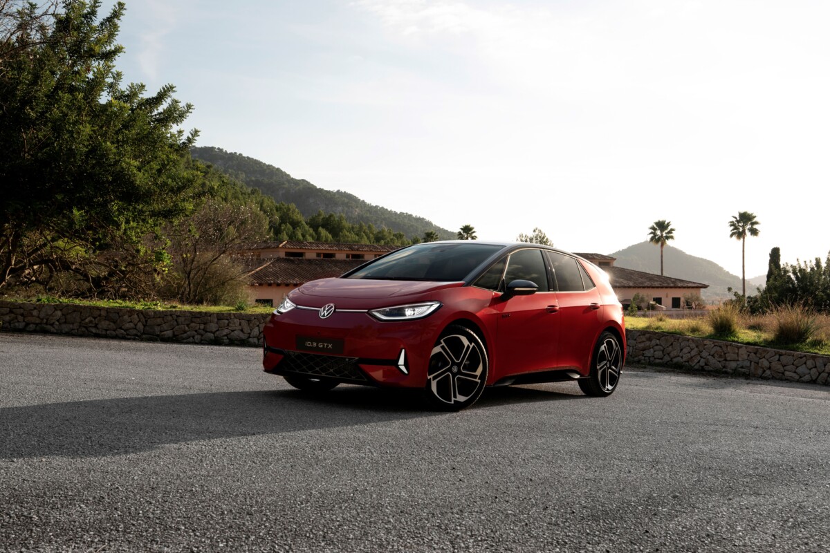 L'Allemagne offre 3 milliards d'aide à l'achat de voitures électriques, la France à la traîne...