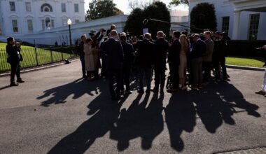 la Maison-Blanche restreint l'accès des journalistes à son bureau de presse