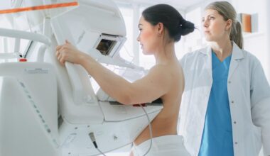 Pourquoi le cancer du sein gagne du terrain chez les femmes jeunes