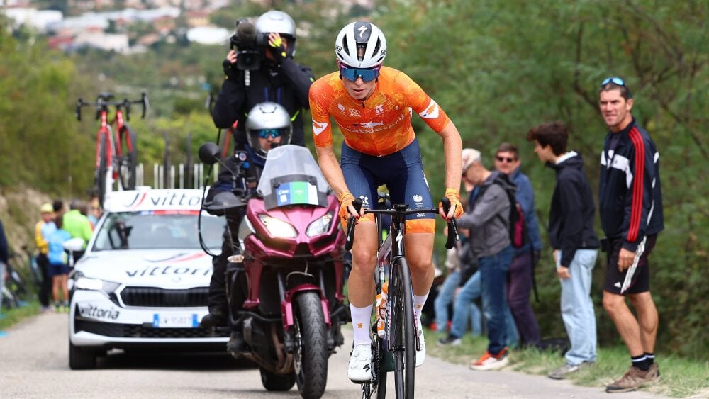 championnats d'Europe : Demi Vollering s'envole en solitaire pour aller chercher le titre