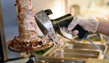 INFO EUROPE 1 - Kebabs, barber shops et bars à chichas : les narcotrafiquants font main basse sur les commerces de proximité