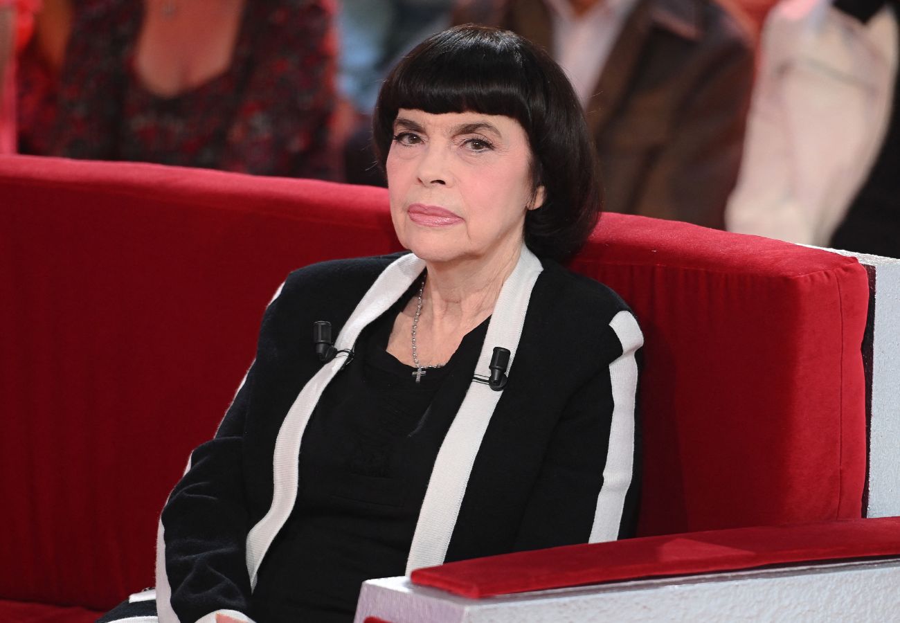 Mireille Mathieu : cette question sur Emmanuel Macron ne passe pas, “je l’ai rencontré…”