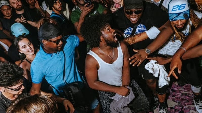 Desouza, étoile montante du rap marseillais.