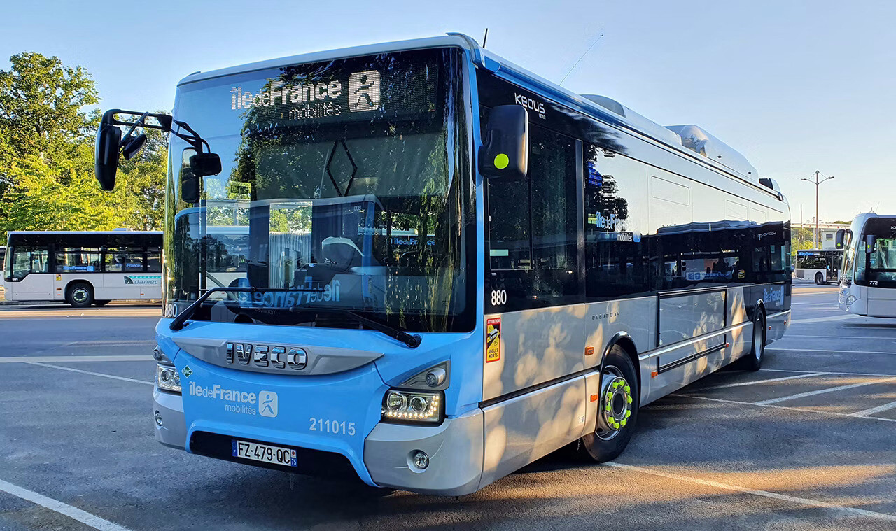 un chauffeur de bus frappé jusqu’au sang dans les Yvelines