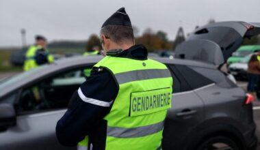 PHOTOS. 60 gendarmes et des milliers de véhicules contrôlés sur l’autoroute A 28 en Seine-Maritime