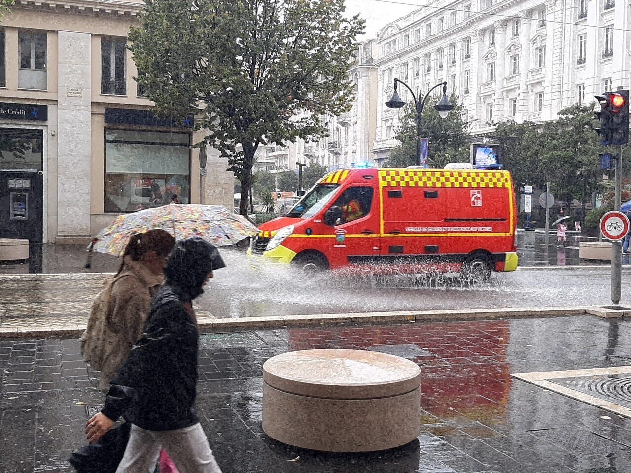 alerte aux orages et aux inondations