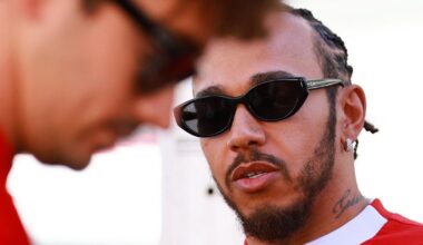 «Je me sens beaucoup plus proche des gens pendant cette période de deuil», confie Lewis Hamilton
