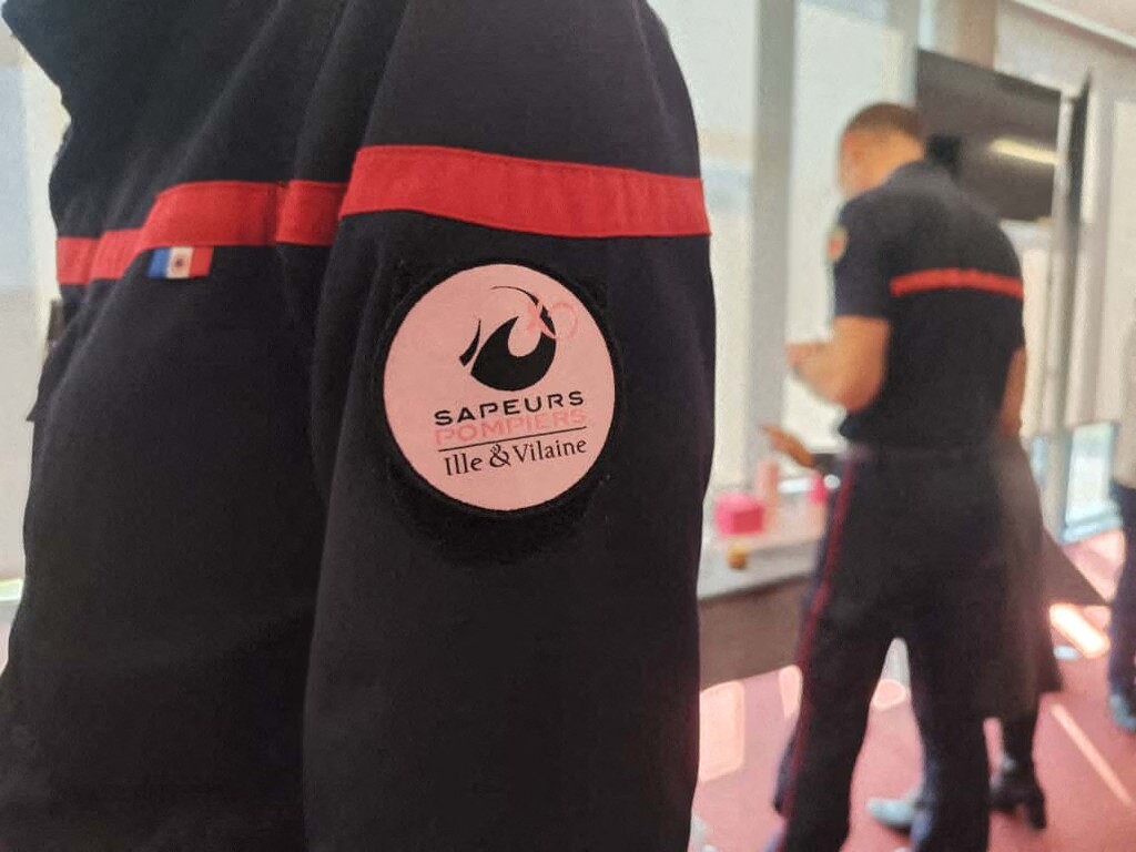 Ille-et-Vilaine. Comment les pompiers ont collecté 7 000 euros pour la lutte contre le cancer du sein