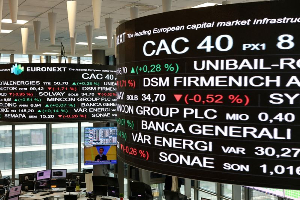 L'Europe ouvre en légère baisse, la politique française pèse sur le CAC 40 - 06/10/2025 à 09:47