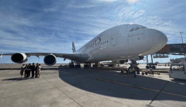 Présente à l'aéroport de Nice avec son A380, Emirates réfléchit à ajouter des vols