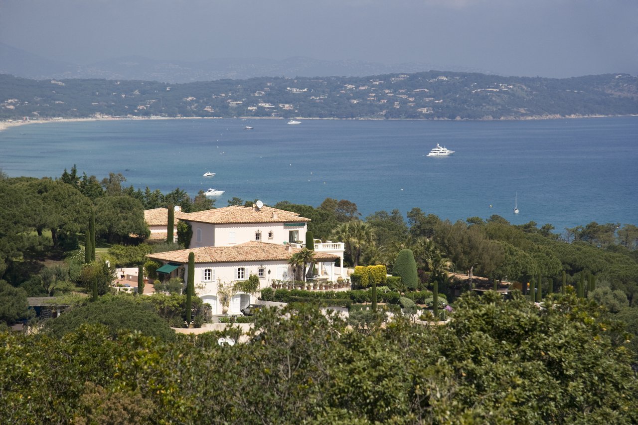 sa somptueuse villa à Saint-Tropez en détails