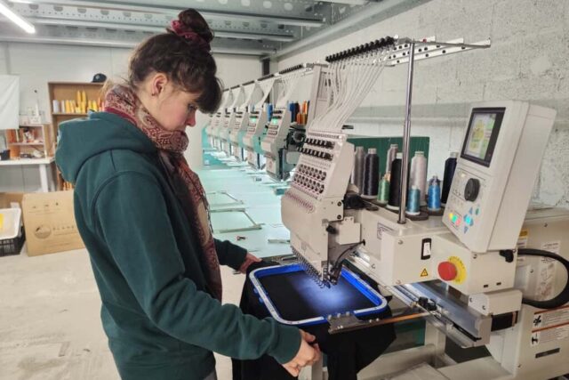 Esprit Planète a investi 200 000 euros dans des machines d’impression sur textiles. (© Brian Le Goff / actu Rennes)