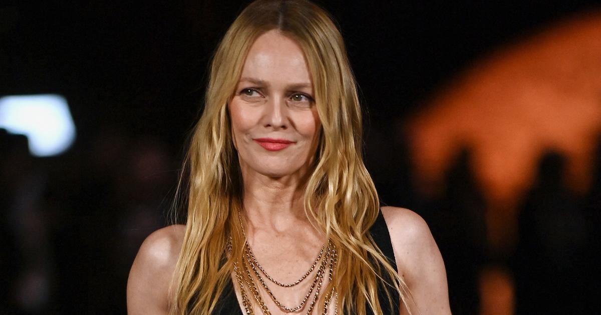 Vanessa Paradis et sa fille Lily-Rose Depp, éternelles muses au premier rang du défilé Chanel