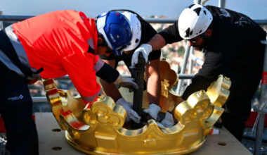 A Marseille, la Bonne Mère retrouve l'éclat de sa couronne marquant la fin du chantier - 17/10/2025 à 20:34