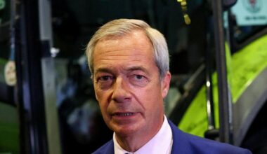 la justice condamne un migrant qui avait menacé de mort Nigel Farage