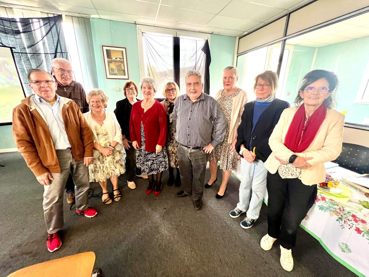 Depuis dix ans, près de Rouen, cette association lutte contre la solitude des seniors