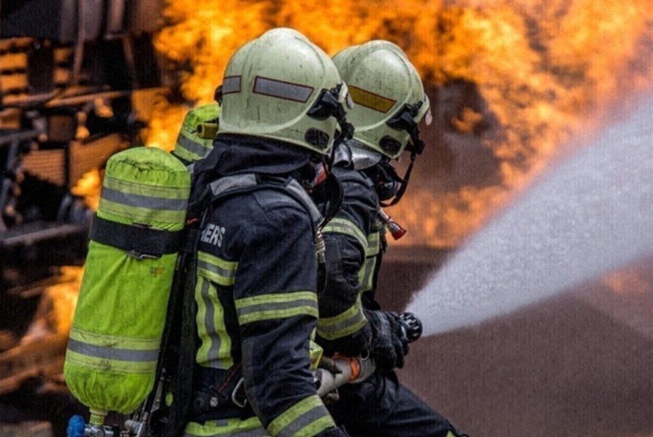 Près de Lyon. Une centaine de pompiers mobilisés cette nuit : ce qu'il s'est passé