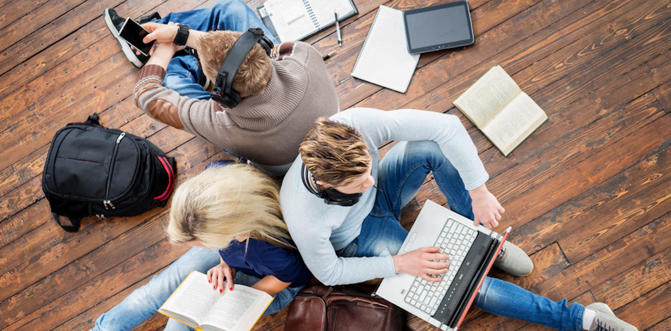 Écouter un livre aide-t-il à mieux apprendre ?