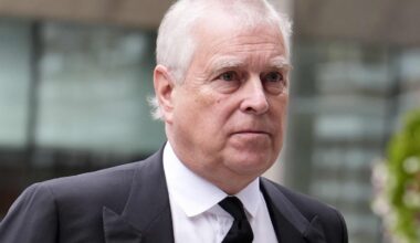 Le prince Andrew est mis en cause pour ses liens avec le défunt financier et pédocriminel américain Jeffrey Epstein.