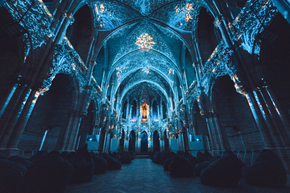 Un spectacle pour mettre plein les yeux, et les oreilles.